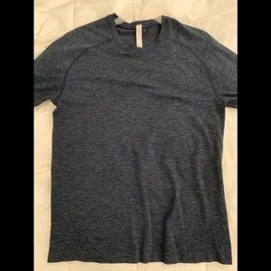 Men’s Lululemon Metal Vent Tech Size M